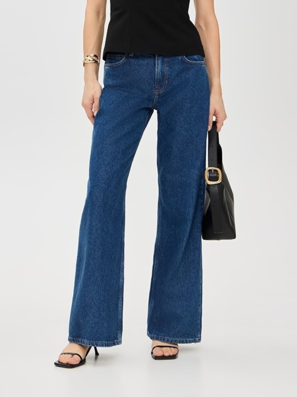 Reformation Cary Low Rise Slouchy Wide Leg Jean in Cleary - 23